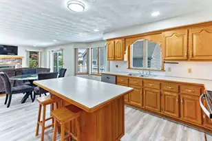 60 Bryan Dr, Taunton, MA 02780 - Photo 8