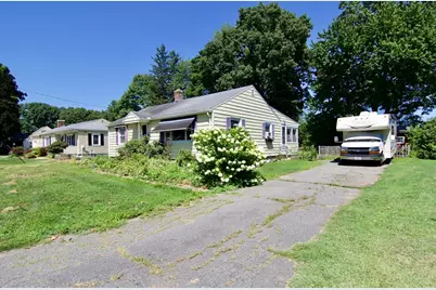 37 Philip St, Ludlow, MA 01056 - Photo 2