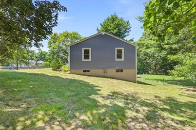 688 Plymouth St, Middleborough, MA 02346 - Photo 32