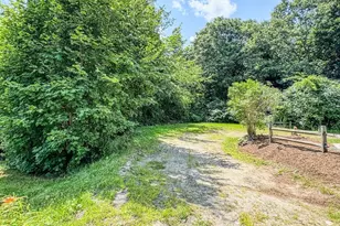 344 Conway St, Greenfield, MA 01301 - Photo 36