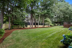 23 Bellevue, Wellesley, MA 02481 - Photo 12