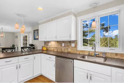 104 Kimball Rd, Amesbury, MA 01913 - Photo 6
