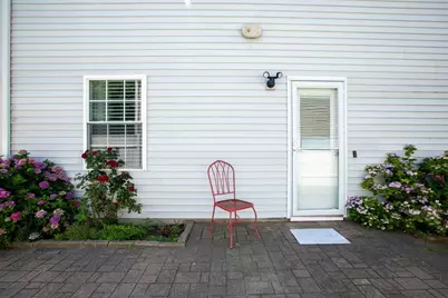58 Manchester St, Fall River, MA 02721 - Photo 36