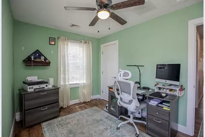 58 Manchester St, Fall River, MA 02721 - Photo 20