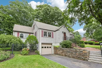 8 Foster St, Oxford, MA 01540 - Photo 1