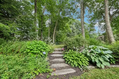 8 Foster St, Oxford, MA 01540 - Photo 40