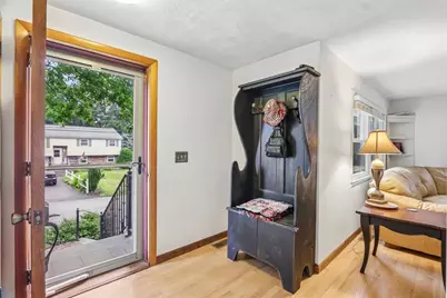 8 Foster St, Oxford, MA 01540 - Photo 8