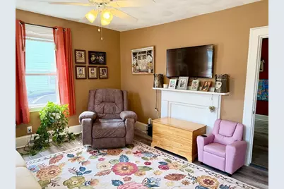 7 General Cobb St #7, Taunton, MA 02780 - Photo 6