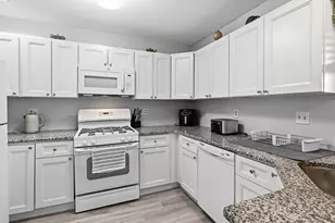 13 Ash Ln, Agawam, MA 01001 - Photo 4
