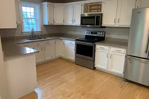 68 Temple St, Newburyport, MA 01950 - Photo 12