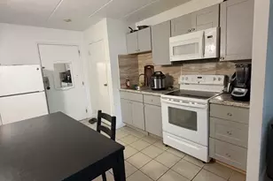 126 Beaver St, Framingham, MA 01702 - Photo 1