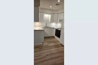 284 N Main St #4, Mansfield, MA 02048 - Photo 2
