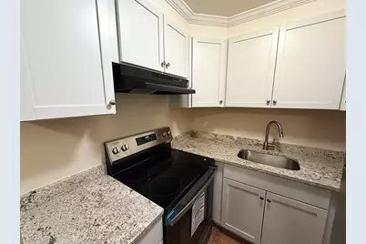 9 Hannon St, Boston, MA 02124 - Photo 10