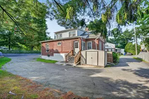 22 Fruit St, Leominster, MA 01453 - Photo 38