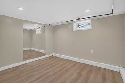 22 Fruit St, Leominster, MA 01453 - Photo 30