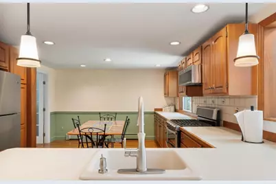 5 Hemlock Street, Beverly, MA 01915 - Photo 16