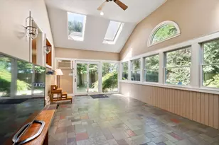 5 Hemlock St, Beverly, MA 01915 - Photo 18
