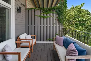 854 E Broadway St, Boston, MA 02127 - Photo 18