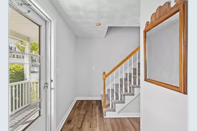 11 Fleming St, Lowell, MA 01851 - Photo 4
