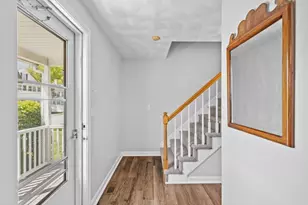 11 Fleming St, Lowell, MA 01851 - Photo 4