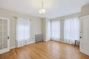 101 Winthrop St, Brockton, MA 02301 - Photo 4