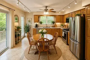 21 Voyagers Ln, Ashland, MA 01721 - Photo 1