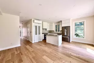 94 Lyman Rd, Northampton, MA 01060 - Photo 4