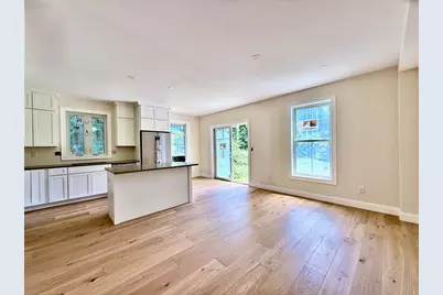 94 Lyman Rd #A, Northampton, MA 01060 - Photo 2