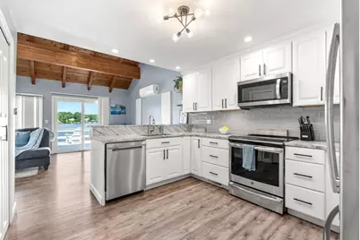 10 Pine Bluff Ave, Merrimac, MA 01860 - Photo 12