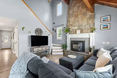 10 Pine Bluff Ave, Merrimac, MA 01860 - Photo 16
