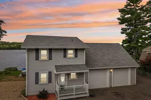 10 Pine Bluff Ave, Merrimac, MA 01860 - Photo 2