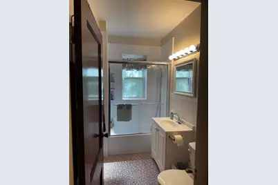 235 Rawson #4, Brookline, MA 02445 - Photo 8