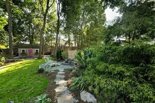 66 Purchase St, Newburyport, MA 01950 - Photo 16