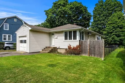 11 Pennybrook Rd, Lynn, MA 01905 - Photo 2