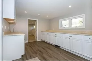115 Grove St, Braintree, MA 02184 - Photo 12