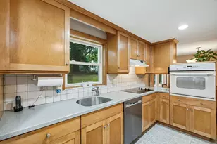 57 Prior Dr, Framingham, MA 01701 - Photo 6
