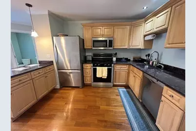 241 Prospect St #3, Cambridge, MA 02139 - Photo 2