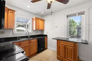 12 Hopewell Rd, Boston, MA 02136 - Photo 8