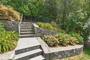 54 Squire Rd, Winchester, MA 01890 - Photo 4