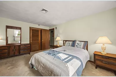 1372 Pleasant St, Brockton, MA 02301 - Photo 16