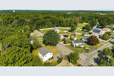 1372 Pleasant St, Brockton, MA 02301 - Photo 40