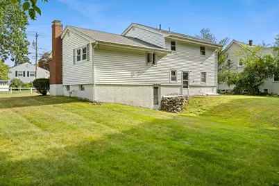 1372 Pleasant St, Brockton, MA 02301 - Photo 30