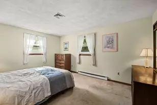 1372 Pleasant St, Brockton, MA 02301 - Photo 14