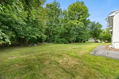 1372 Pleasant St, Brockton, MA 02301 - Photo 36