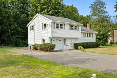 1372 Pleasant St, Brockton, MA 02301 - Photo 4