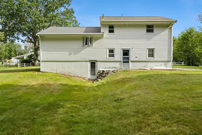 1372 Pleasant St, Brockton, MA 02301 - Photo 32