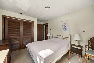 1372 Pleasant St, Brockton, MA 02301 - Photo 20