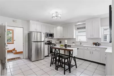 179 Transit St #2, Providence, RI 02906 - Photo 12