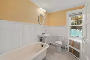 32 Wilmont St, Chicopee, MA 01013 - Photo 30