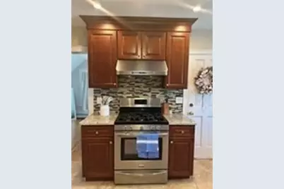 34 Penn St #2/F, Quincy, MA 02169 - Photo 8